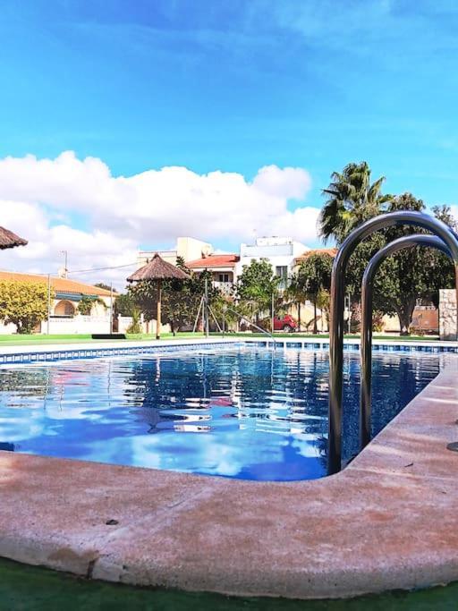 Cozy Bungalow In Urb La Marina With Shared Pool San Fulgencio Esterno foto