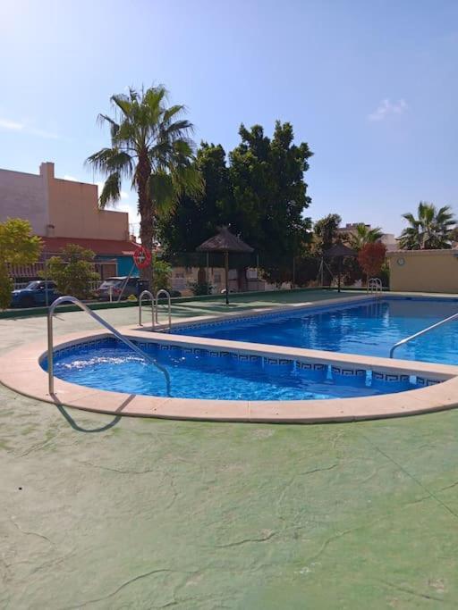 Cozy Bungalow In Urb La Marina With Shared Pool San Fulgencio Esterno foto